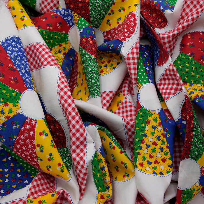 Vintage Quilt Motif Yardage